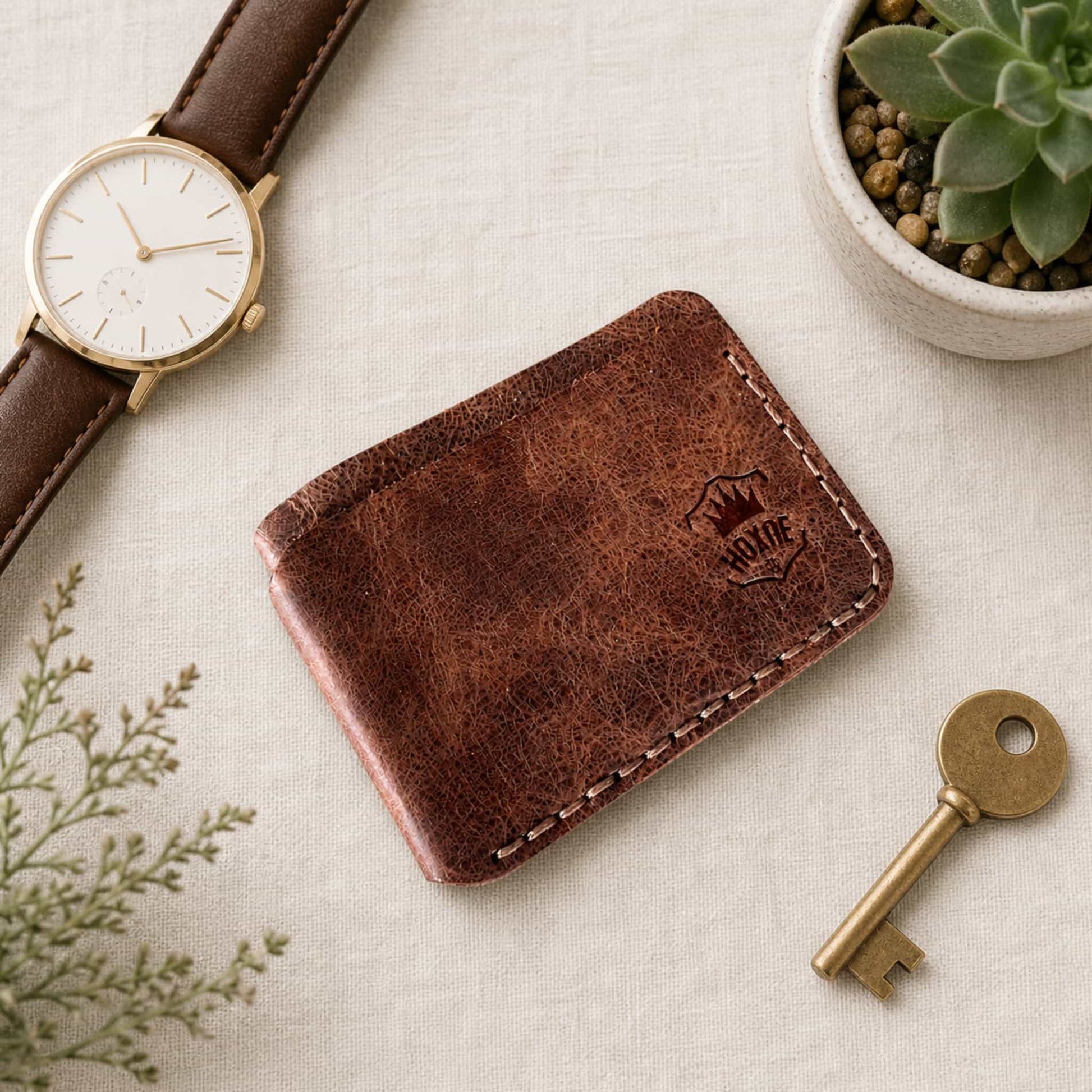 Hoxne Leather slim card holder flat lay, premium leather EDC